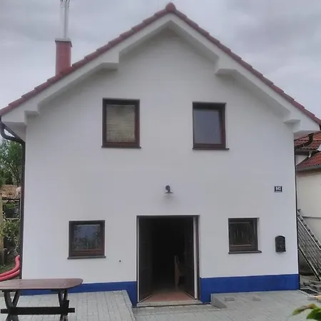 Sklipek U Cyklostezky Brezi Exterior photo